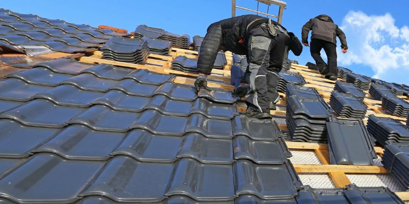 Ensuring Safety During Roof Replacement: What Homeowners Should Know
